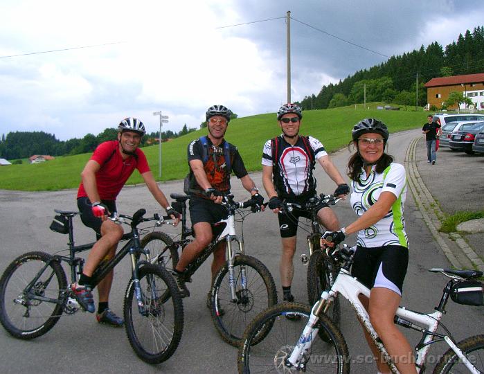 AW08_002.jpg - das erste Team