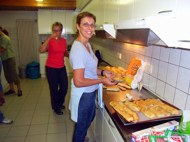 AW08_004.jpg - Küchenvorbereitung