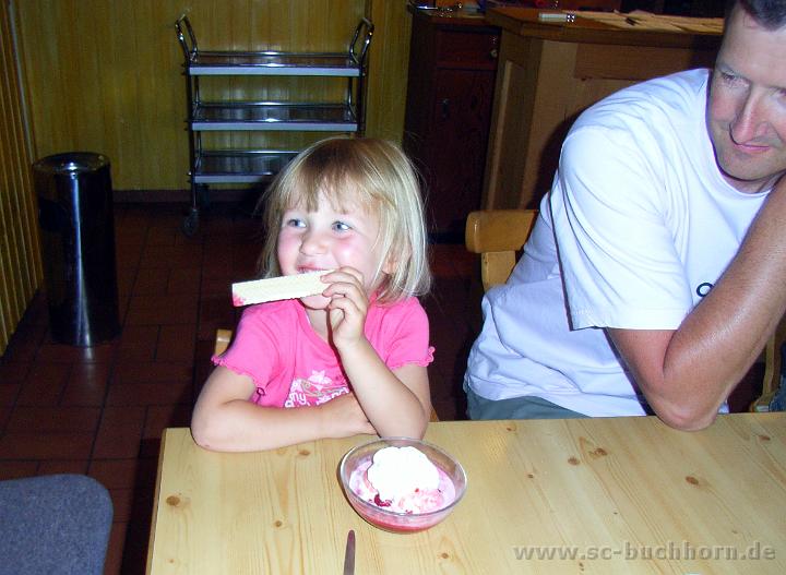 AW08_096.jpg - und Eis zum Nachtisch ...