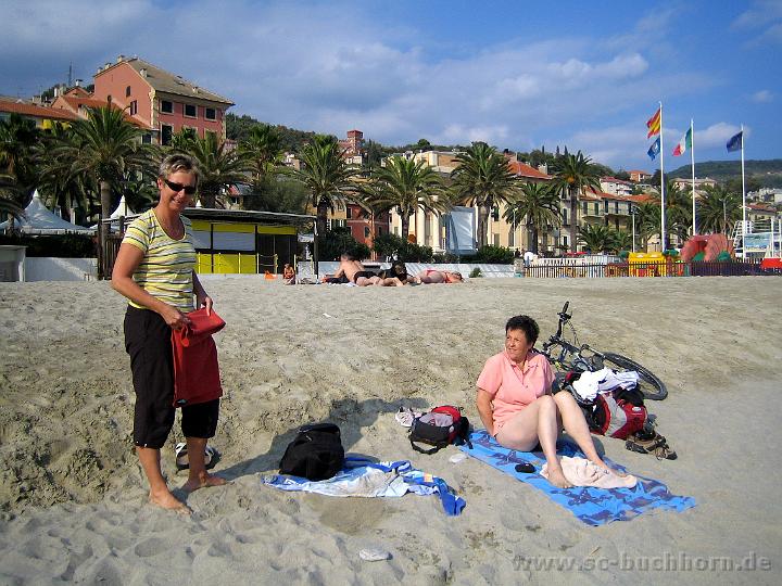 FL08_068.jpg - Badetag