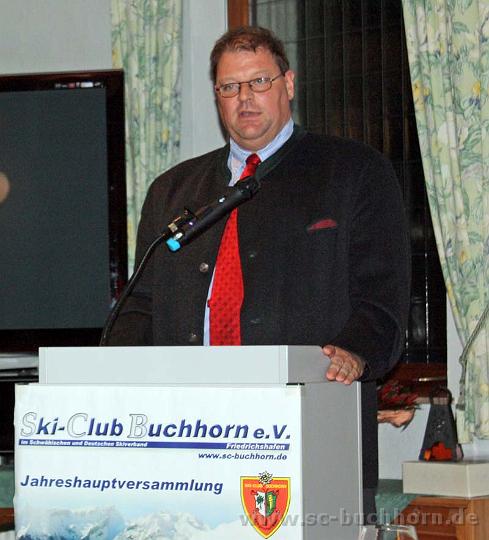 JHV10_14w.jpg - Kassier Jürgen Baumann
