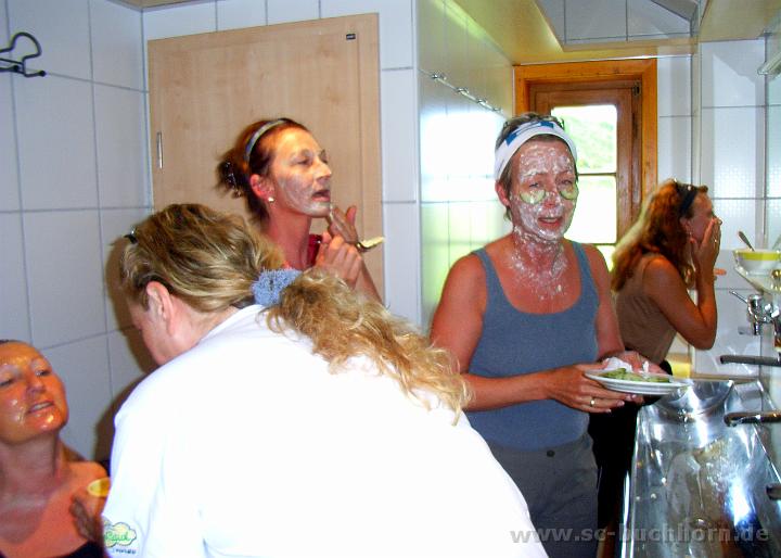 MW08_28.JPG - Stunde der Wellness