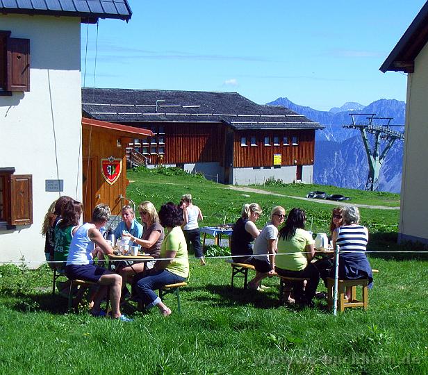 MW08_74.JPG - gleich gibt's Frühsport