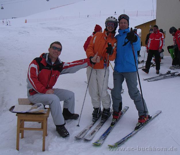 MS08_001.JPG - Start zur Skirallye