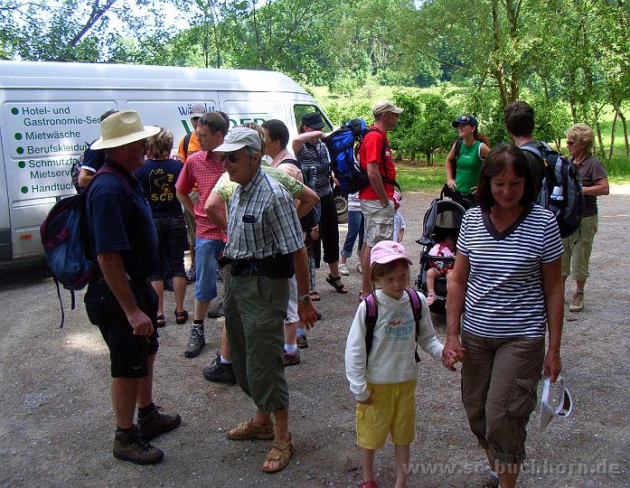 Argen08_01.JPG - Rastplatz direkt an der Argen
